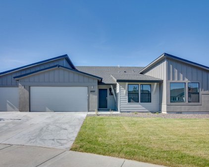 1060 SW Shikra St, Mountain Home