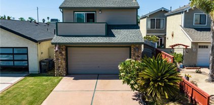 1611 Hillcrest Circle, Huntington Beach