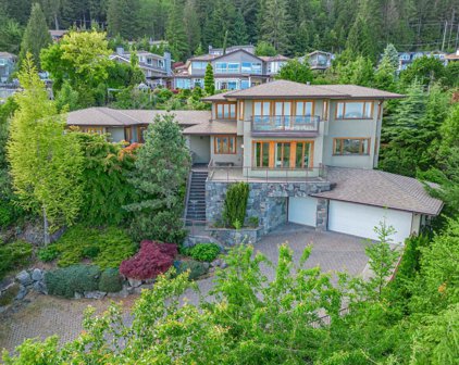 1035 Crestline Road, West Vancouver