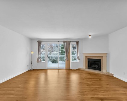 10045 154 Street Unit 3, Surrey