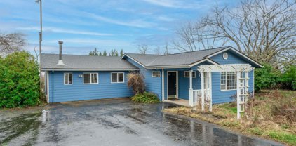3361 Seminole Rd