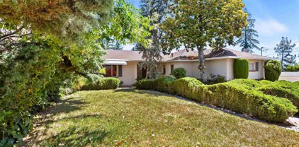 1070 Serrano Ct, Lafayette