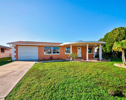 3600 Umber Road, Holiday