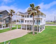 18614 W De Vaca Lane, Galveston image