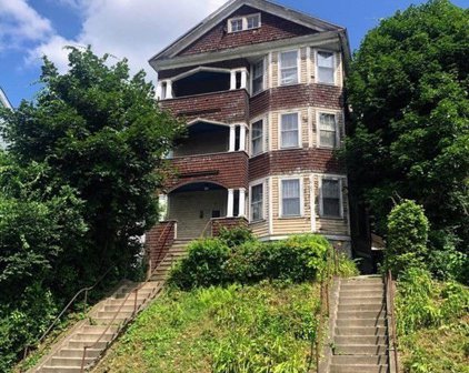 113 Perry Ave, Worcester