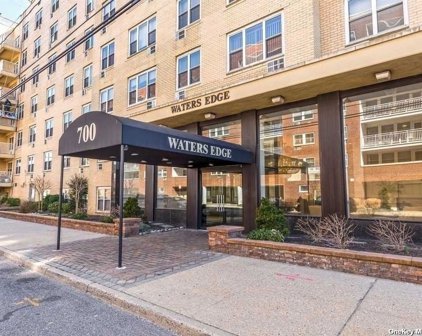 700 Shore Road Unit #7-0, Long Beach