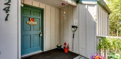 2241 HAWKINS LN, Eugene