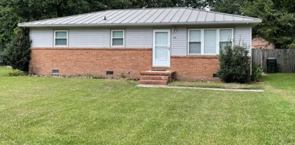 212 Birch Avenue, Goose Creek