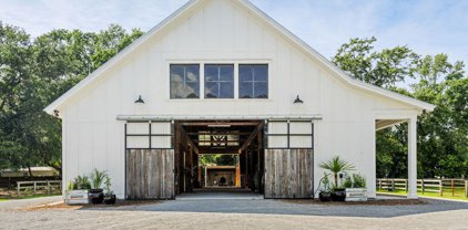 2290 N Palmetto Fort Drive, Mount Pleasant