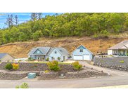 1202 NE ROCKY DR, Roseburg image