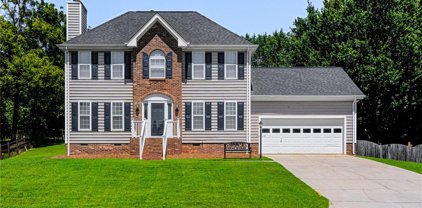 1528 Ballard Court, Kernersville