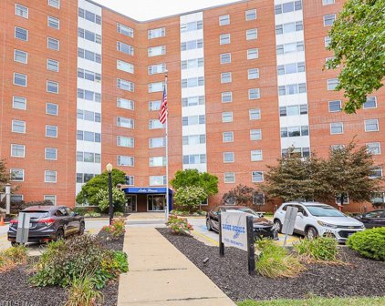 11850 Edgewater Drive Unit 1022, Lakewood