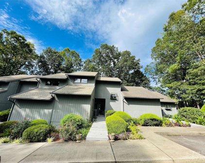 905 Victory  Trail, Morganton