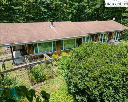 2918 Silas Creek Road, Lansing