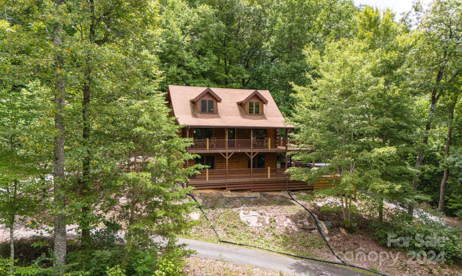 107 Chalk Creek Parkway, Union Mills, 28167