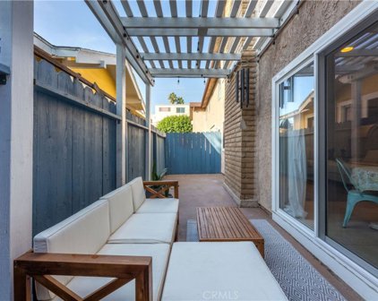 339 Orizaba Avenue Unit A, Long Beach