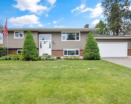 227 W Barnes Rd, Spokane