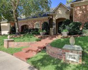 5 Island Green Court, Kingwood image