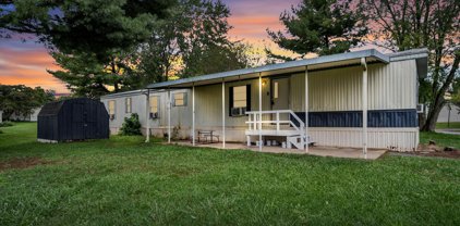 21 Willow Tree Ln, Dover