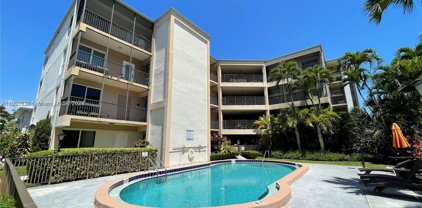 2420 Diana Dr Unit #203, Hallandale Beach