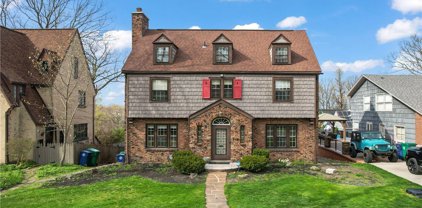 466 College  Avenue, Niagara Falls-City-291100