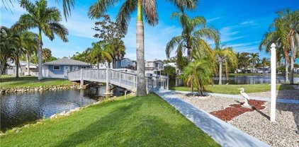 5753 Pink Panther Drive, Fort Myers