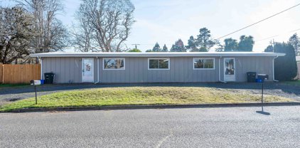 2075 LOMBARD, North Bend