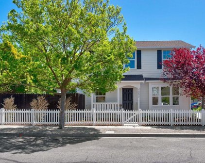 1352 Pueblo Avenue, Sonoma