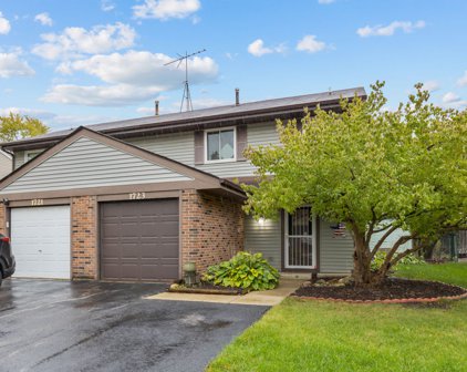 1723 Fulton Lane, Hanover Park