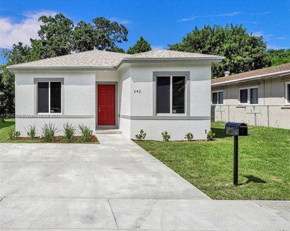 242 Sw 7th St, Dania Beach