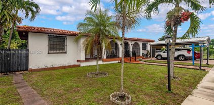 75 E 57th St, Hialeah