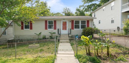 8730 D St, Chesapeake Beach