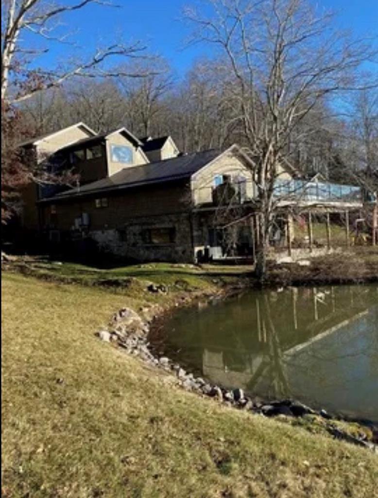 Real Estate For Sale Ghent WV MLS 83826 208 Flat Top Lake, Ghent