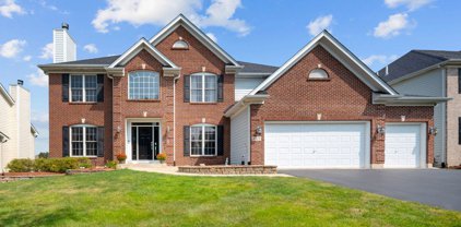 841 Wingfoot Drive, North Aurora