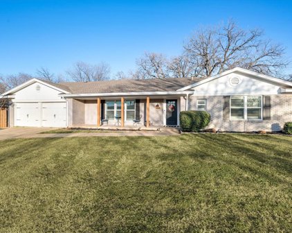 4912 Wedgeview  Drive, North Richland Hills