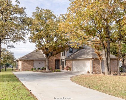 2405 Quail Hollow Drive, Bryan