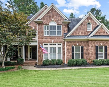 214 Cedarhurst Drive, Canton