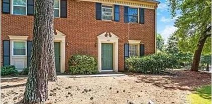 567 Wedgewood Drive, Alpharetta