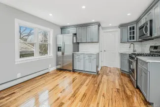 3122 Arlington Avenue Unit #2