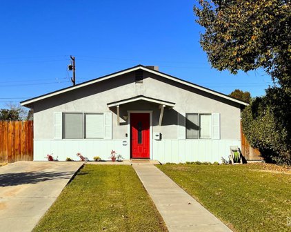 1812 Dracena, Bakersfield