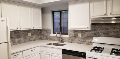 8887 Spiral Cut, Columbia