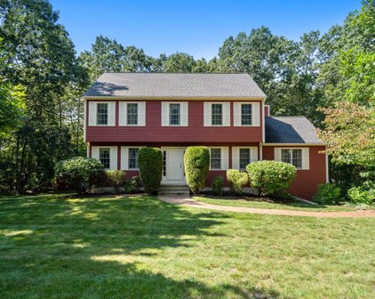 56 Heritage Ave, Ashland