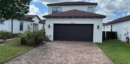 228 Se Via Visconti, Port St. Lucie