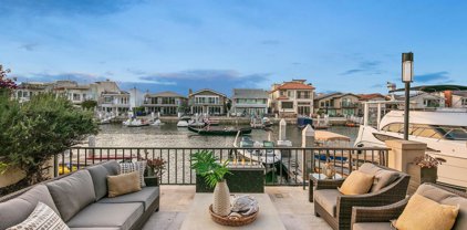 35 Sandpiper Strand, Coronado