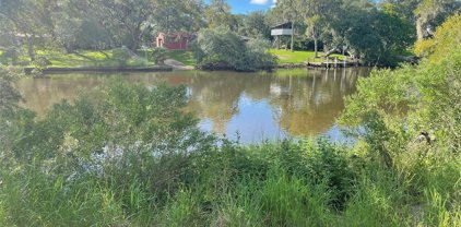 32610 Bayou Bend, Richwood