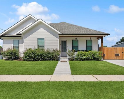 2408 Lloyds  Avenue, Chalmette