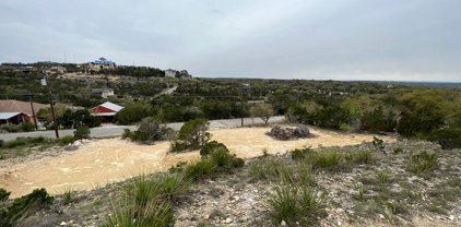 462/472 Ledgeview Dr, Canyon Lake