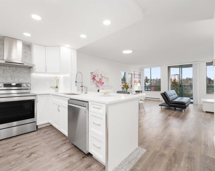 121 Tenth Street Unit 1201, New Westminster