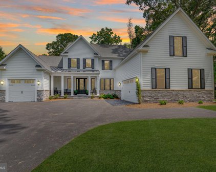 801 Homestead Ln, Crownsville