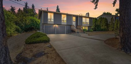 7016 96th Street E, Puyallup